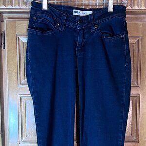 Levis Women's Low Rise Skinny Bold Curve Dark Wash 26x30
